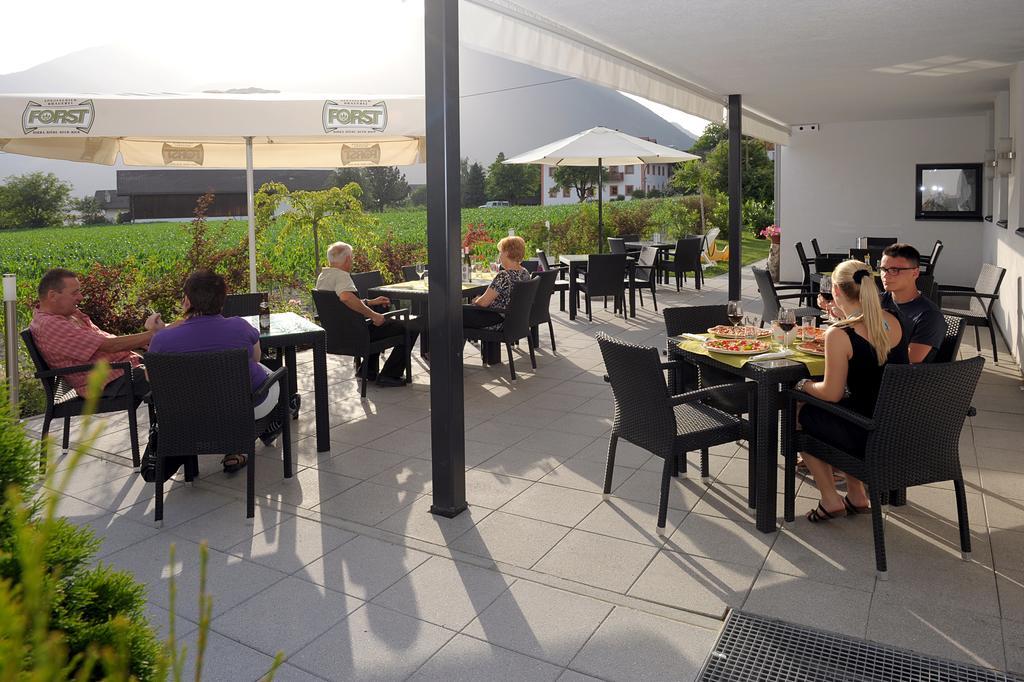 Residence Bar Pizzeria Sylvanerhof Natz-Schabs Exterior photo